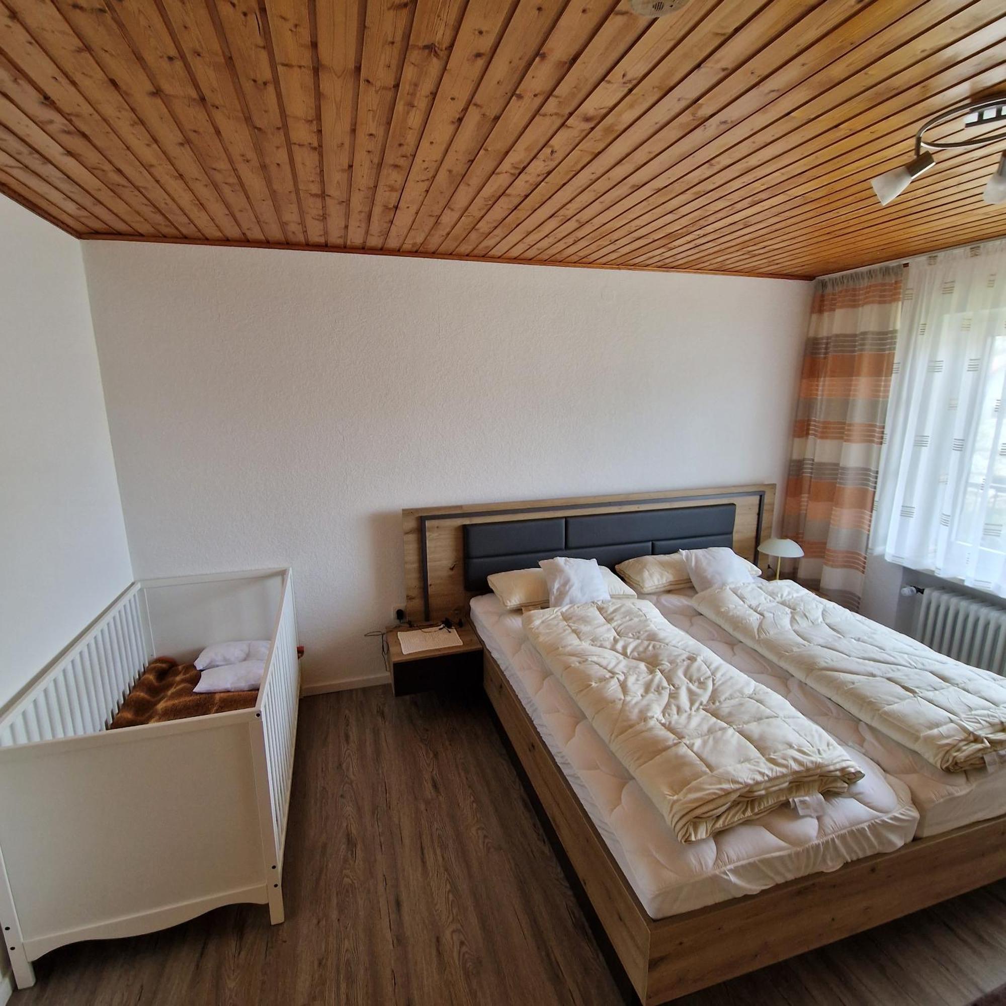 Ferienwohnung Mawitha Рот Екстериор снимка